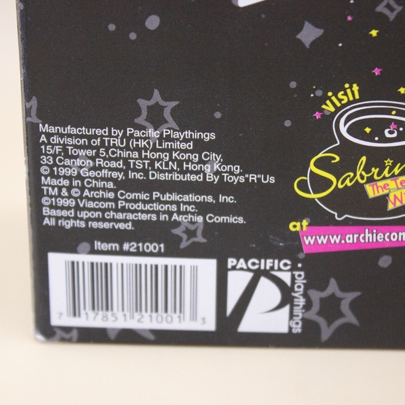 Vintage 90s Sabrina The Teenage Witch Sabrina & Harvey Doll - Picture 8 of 8